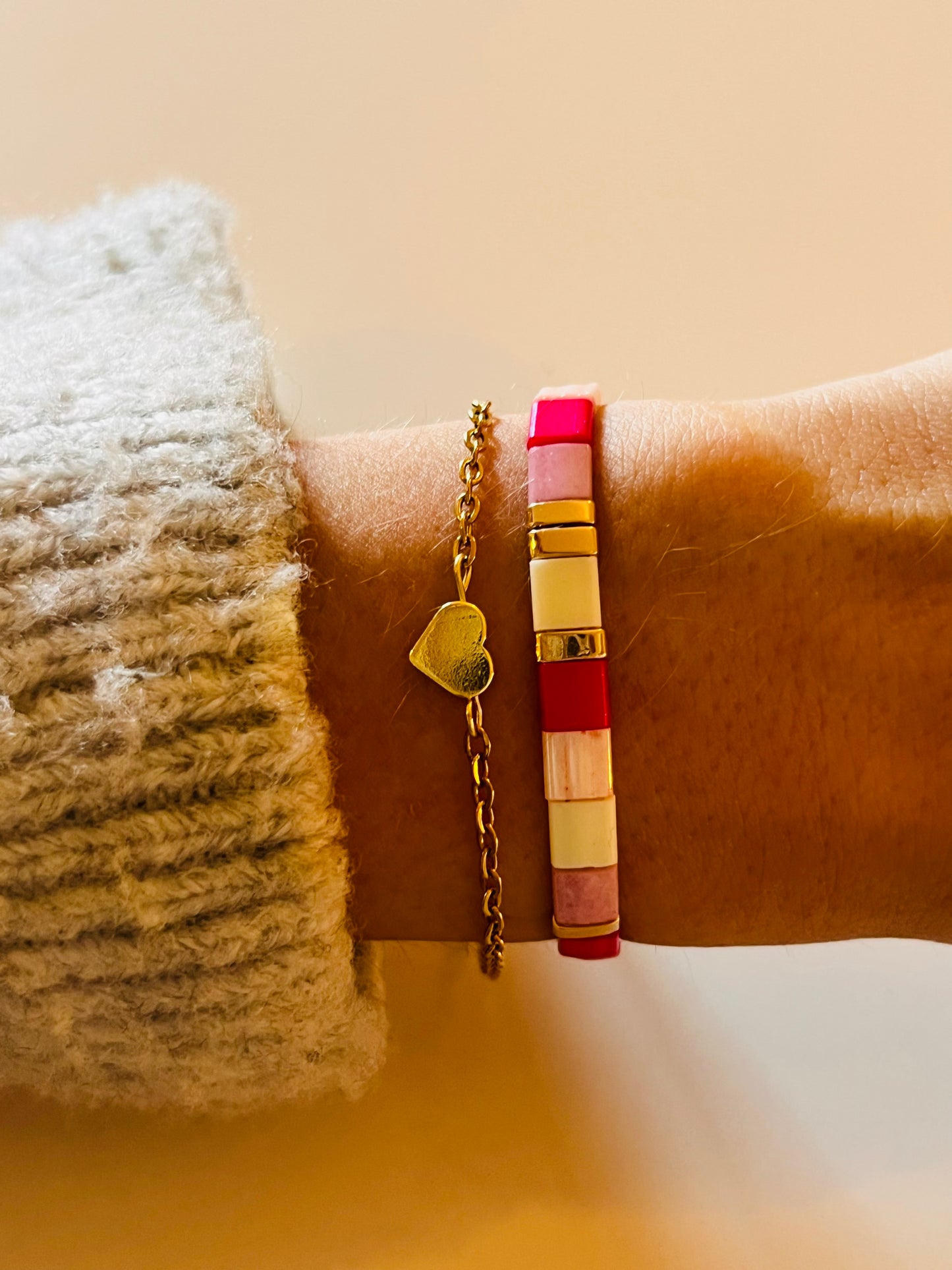 Pink Love Tila